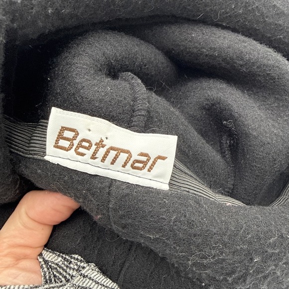 Vintage Kangol Betmar Black Fuzzy Bucket Hat Y2K 90s Streetwear Cozy - Picture 5 of 6